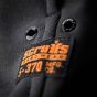 Scruffs Trade Tech Softshell - detail logobadge | Boudo, veilig & comfortabel werken